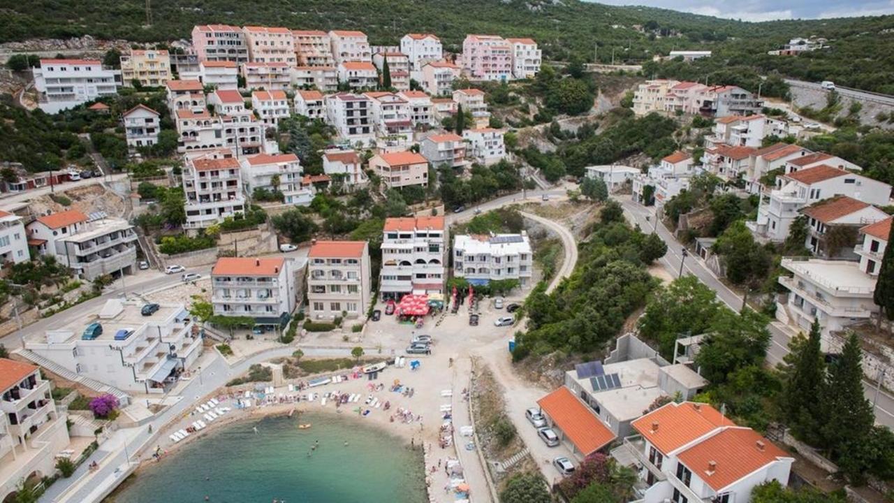 Apartments Matej نيوم المظهر الخارجي الصورة