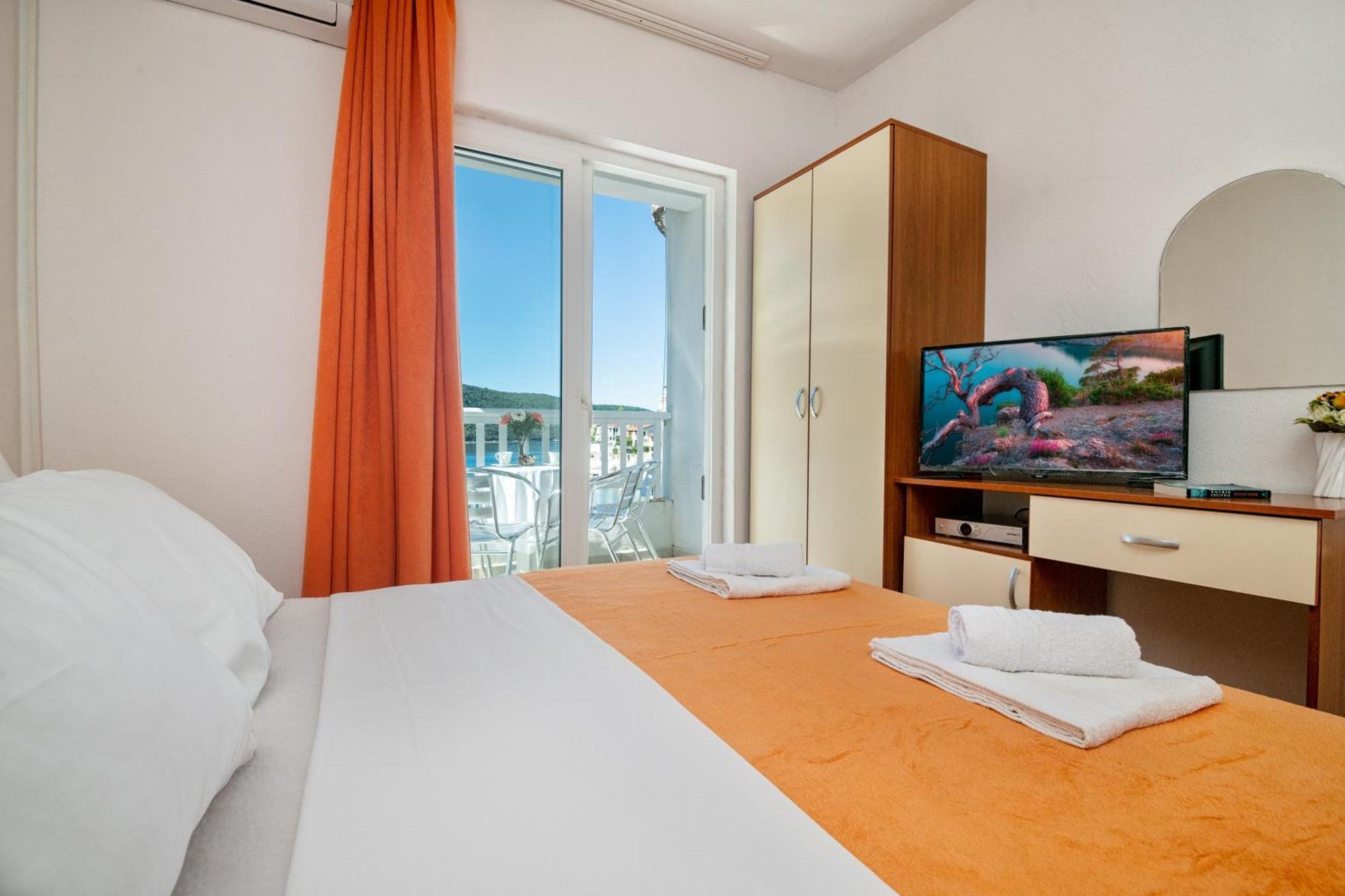Apartments Matej نيوم الغرفة الصورة