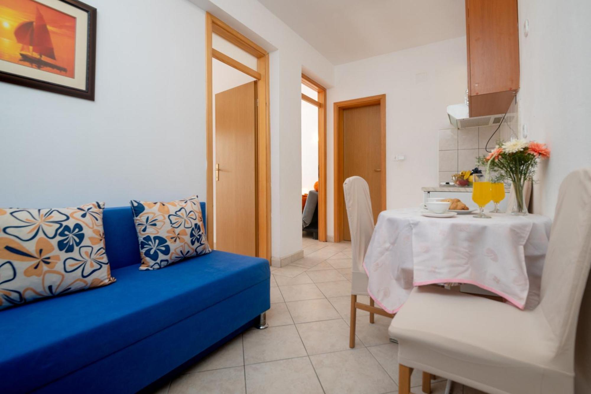 Apartments Matej نيوم الغرفة الصورة