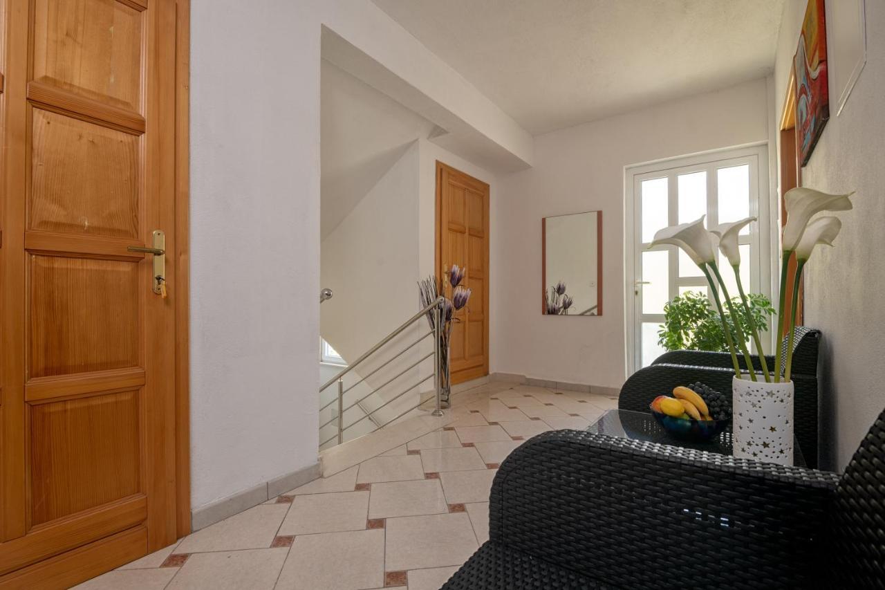 Apartments Matej نيوم المظهر الخارجي الصورة